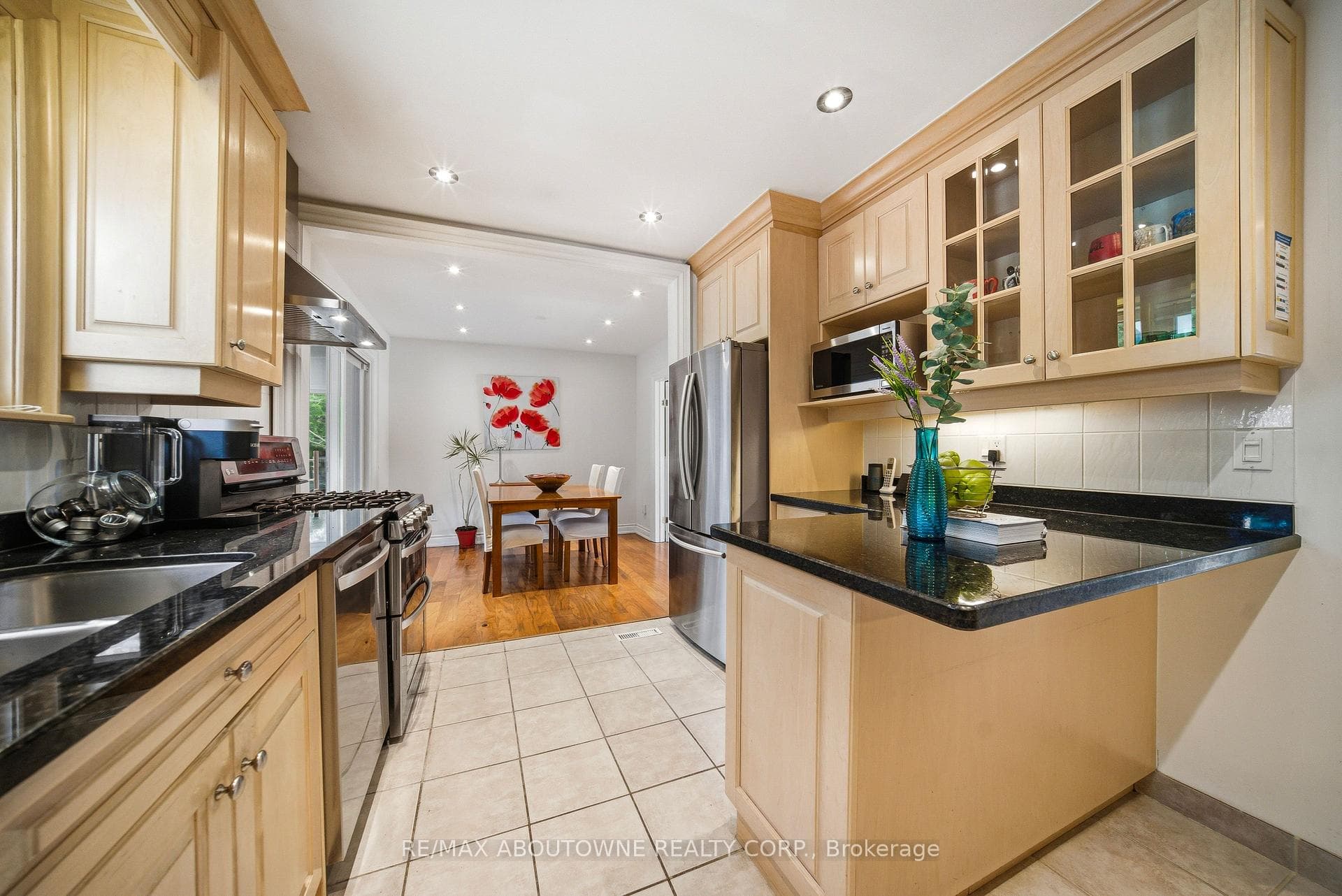 1100 Shaw Street photo 14