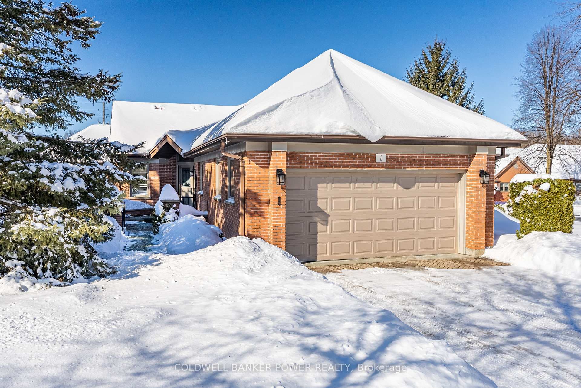 40 QUINELLA Drive Unit 1 photo 1