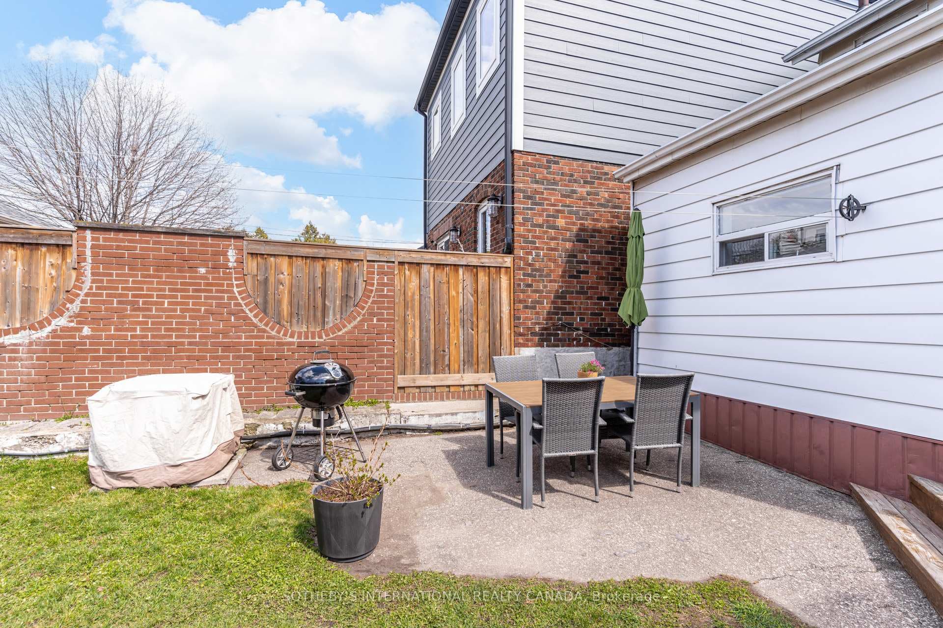 712 Willard Avenue photo 36