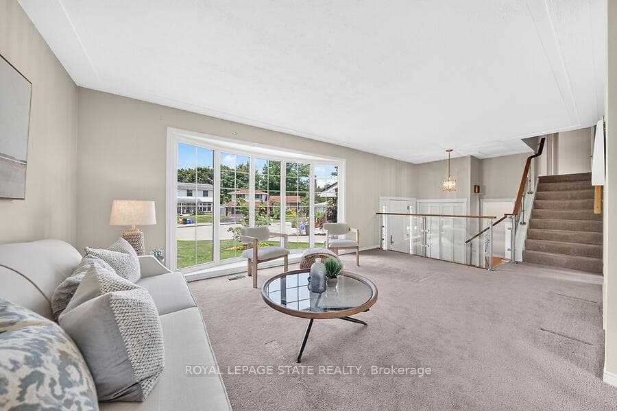 7 Elizabeth Court photo 11