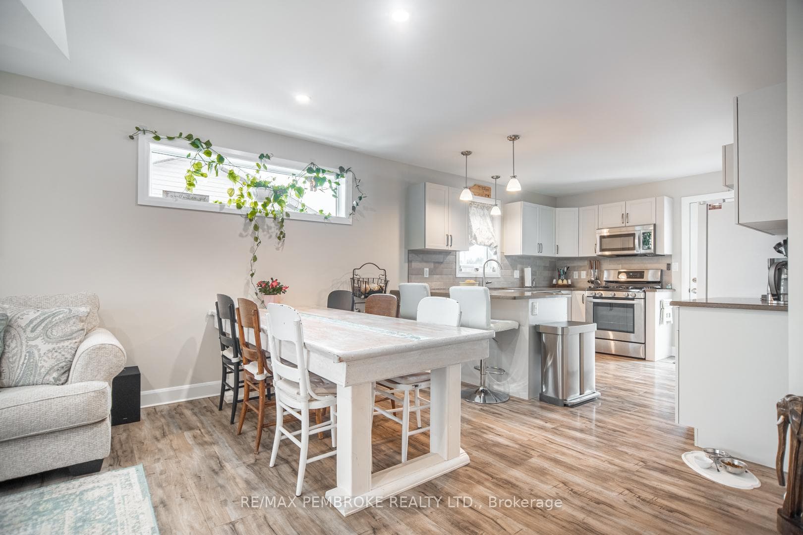 29 Terrance Drive photo 14