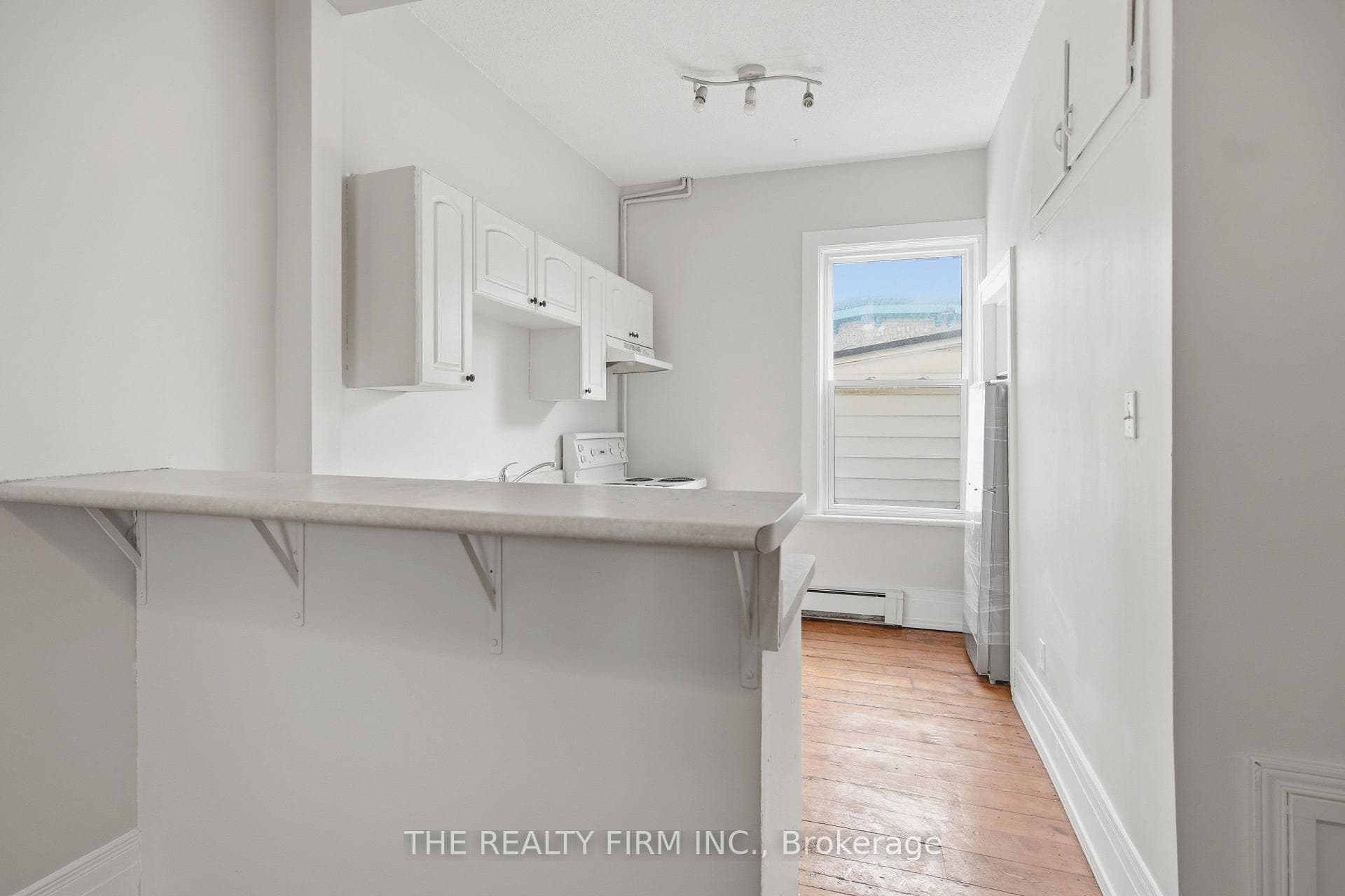 22 Victor Street Unit 2 photo 5