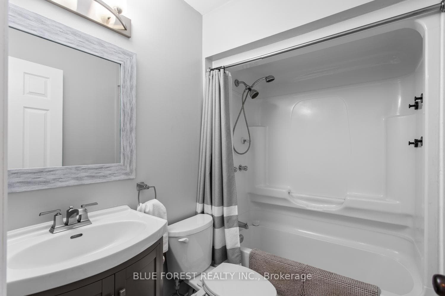 51 Hickory Boulevard photo 25
