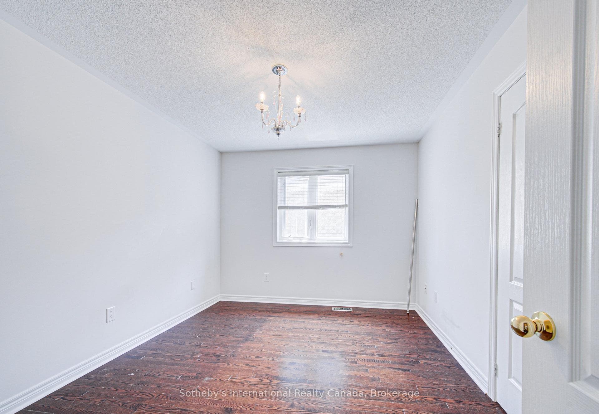 9 Aidan Drive photo 21