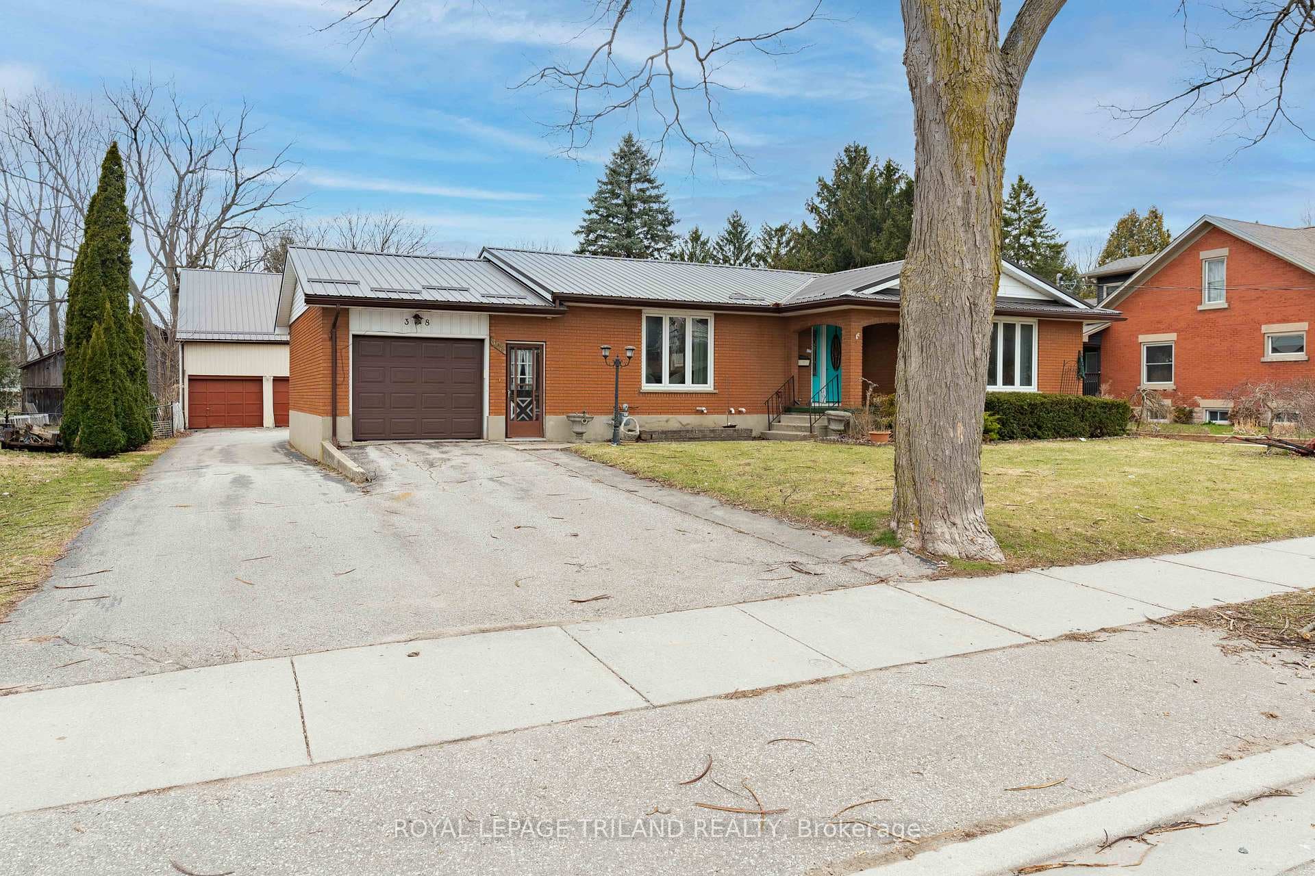308 John Street photo 3
