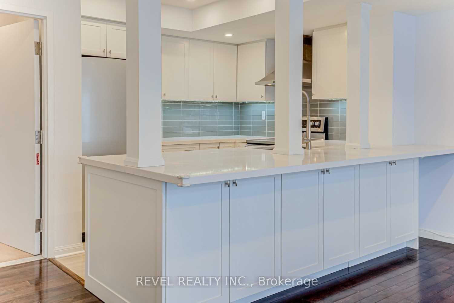 70 Douro Street Unit 267 photo 5