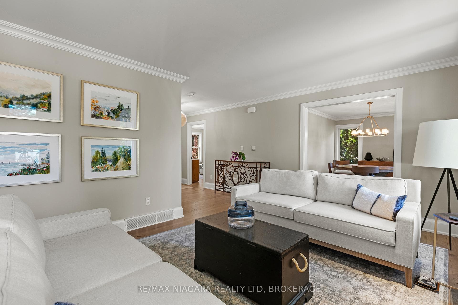 611 Victoria Street photo 13