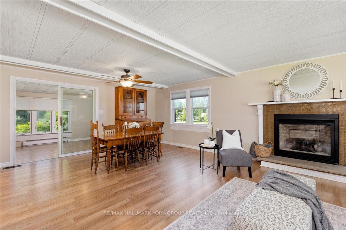 120 Roxanna Drive photo 7