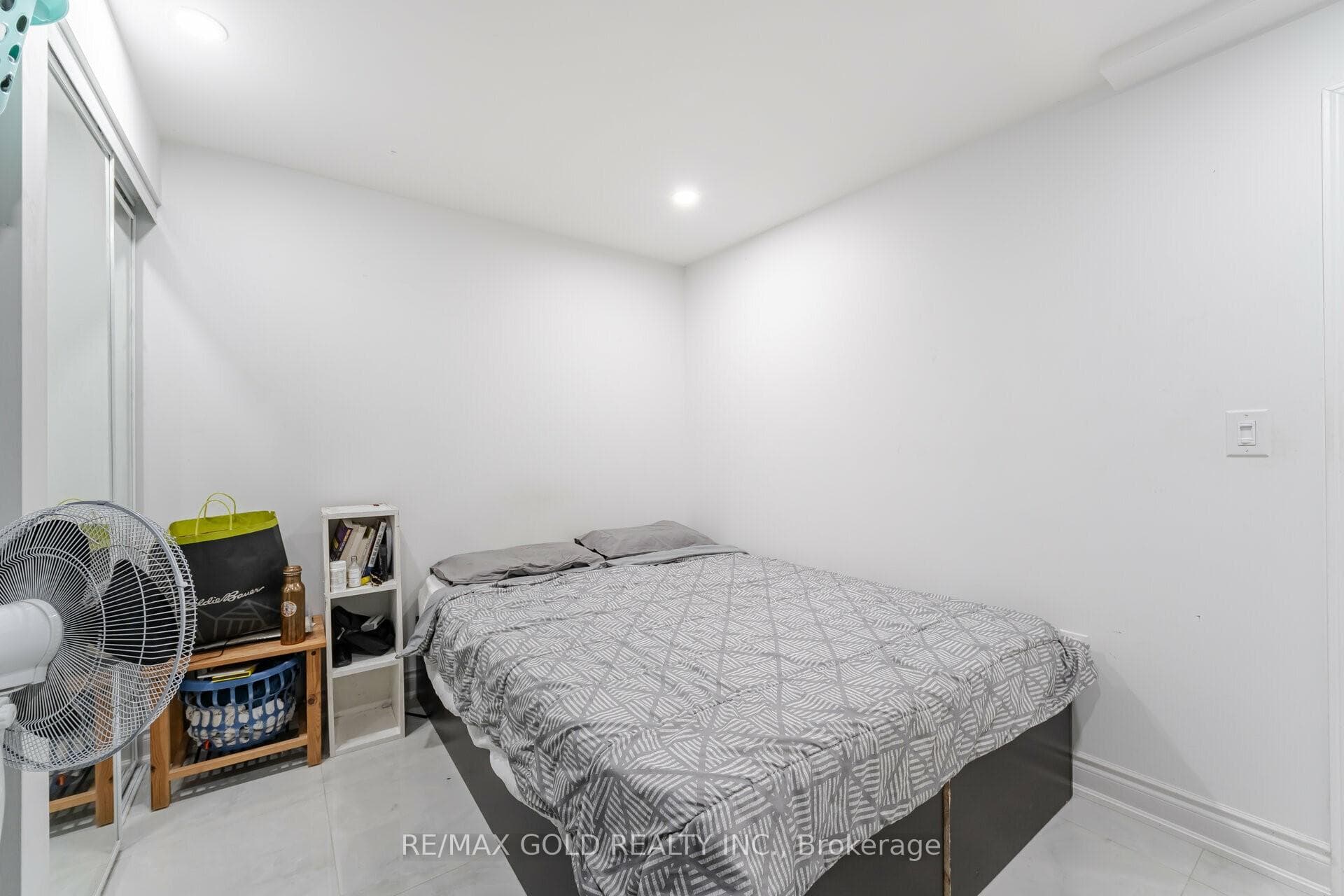 13 Millsborough Road photo 22