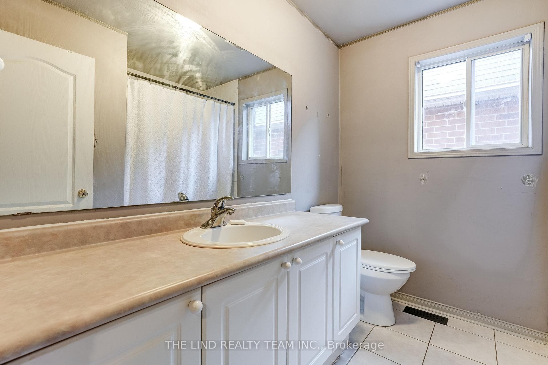 29 Tuscana Boulevard photo 26