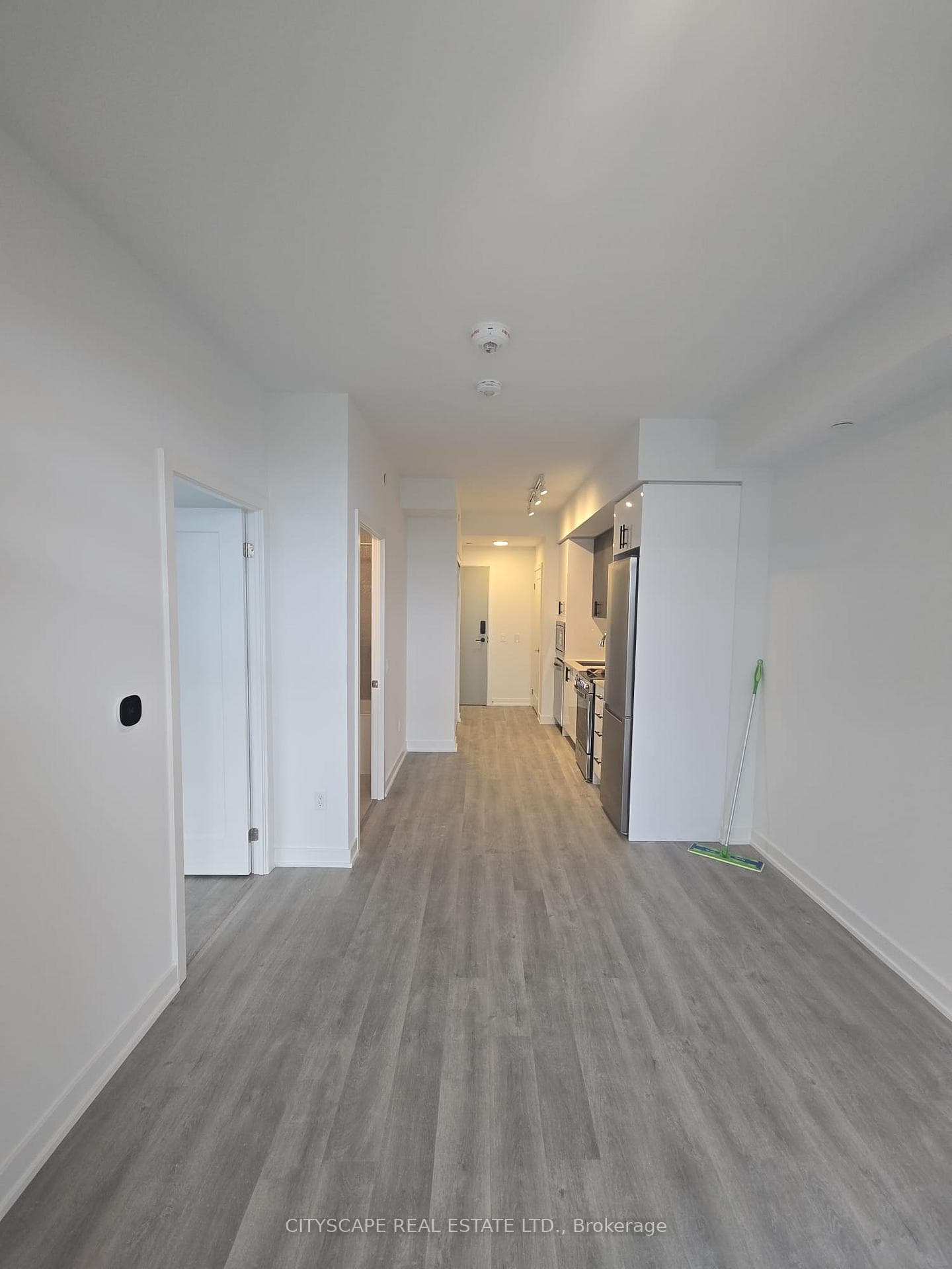5105 Hurontario Street Unit 3210 photo 13