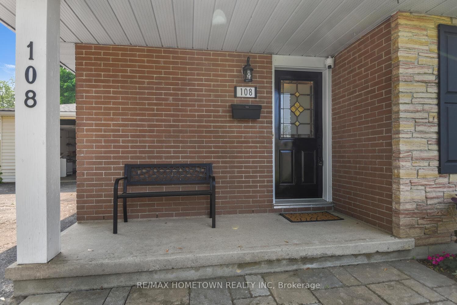 108 Windsor Drive photo 6