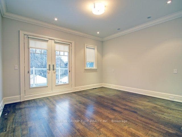 147 Snowdon Avenue photo 10