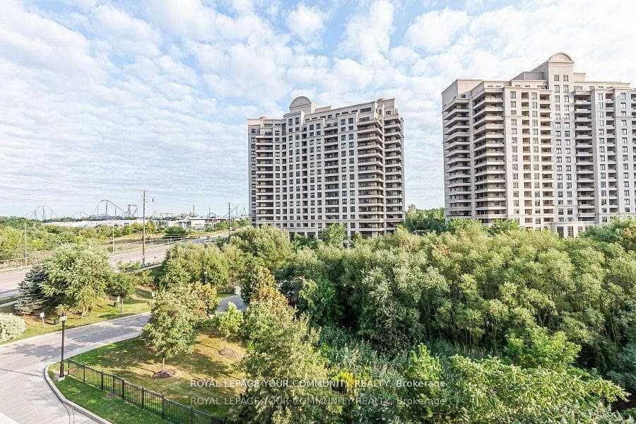 9225 Jane Street Unit 307 photo 18