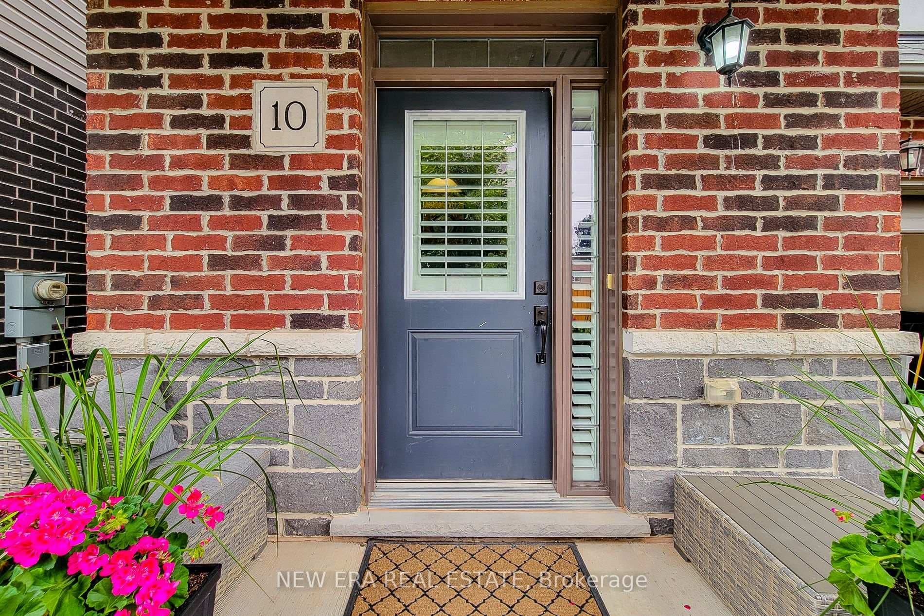 4297 East Avenue Unit 10 photo 9