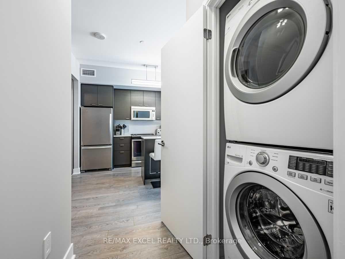 30 Roehampton Avenue Unit 619 photo 25