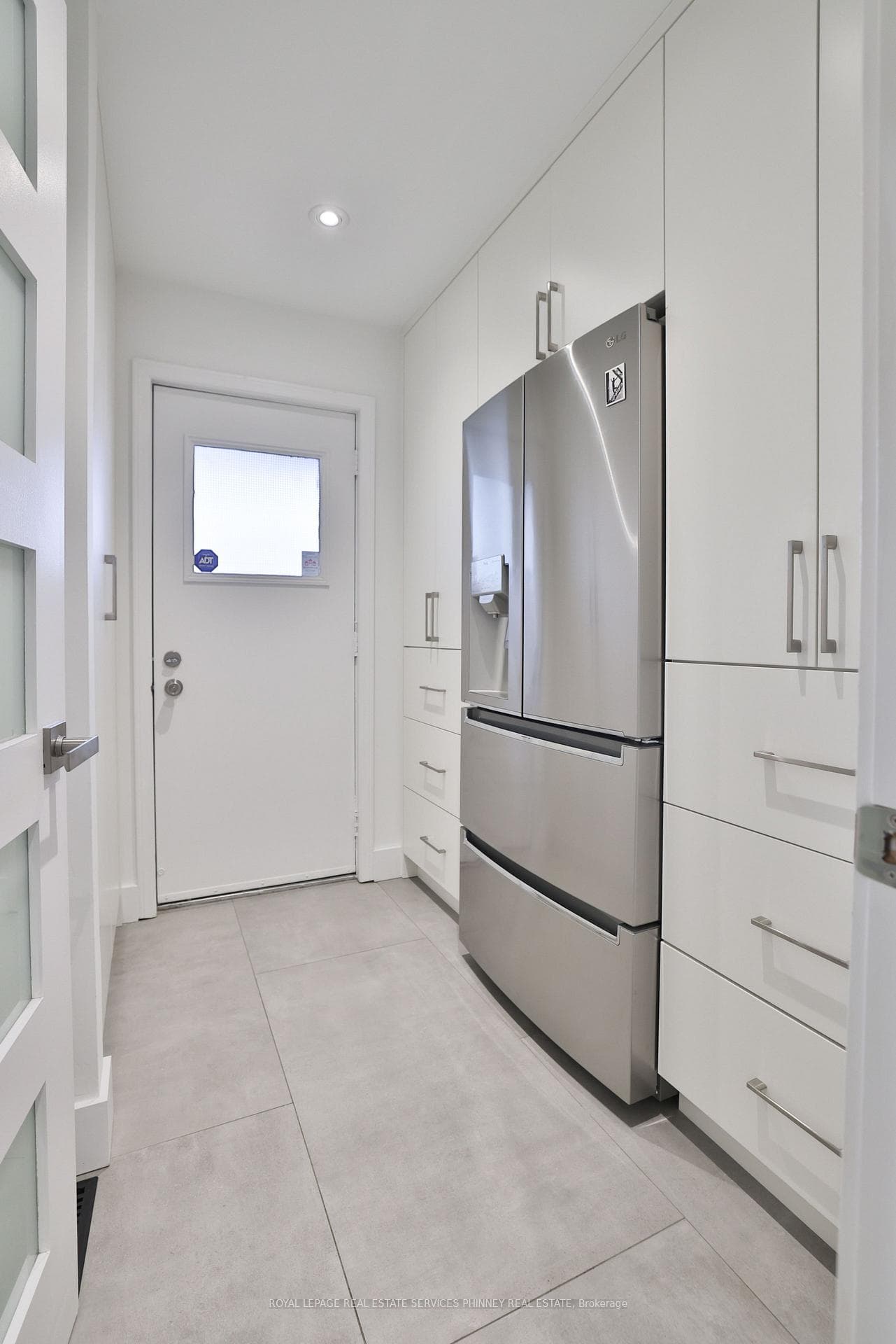 3 Shaver Avenue photo 16