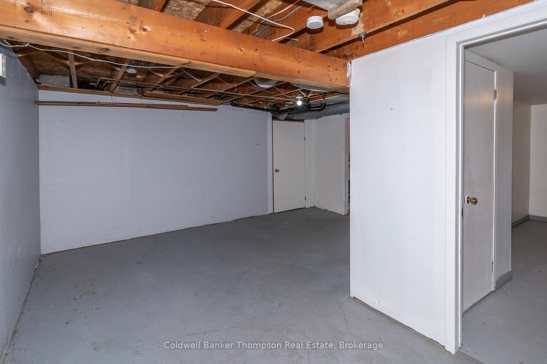 135 Ontario Street photo 15