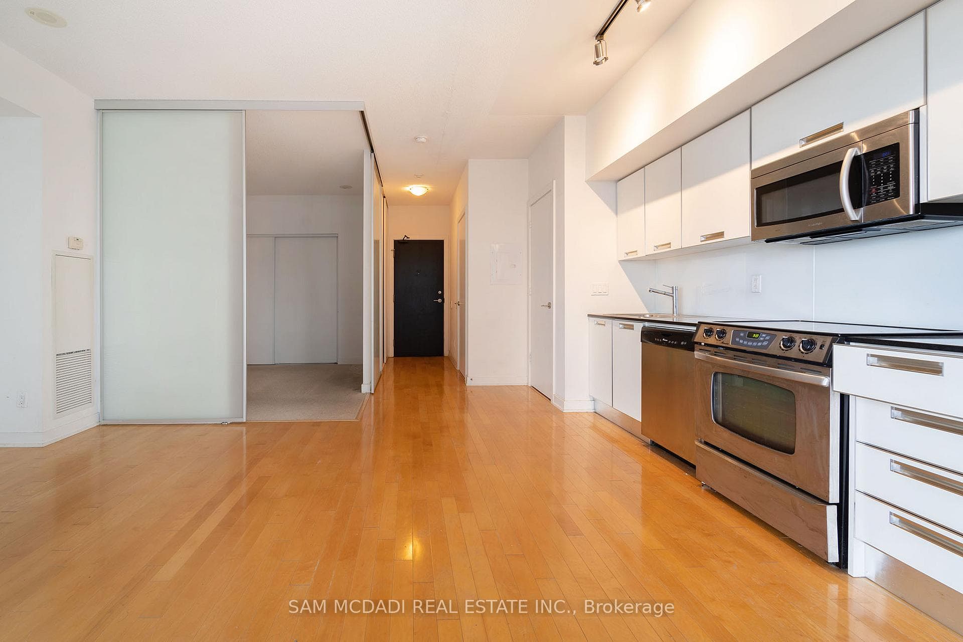 33 Charles Street Unit 2610 photo 14