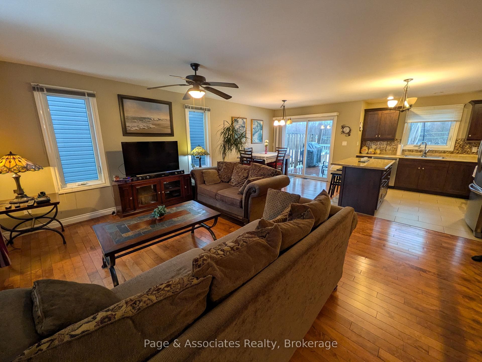 239 Park Street photo 12