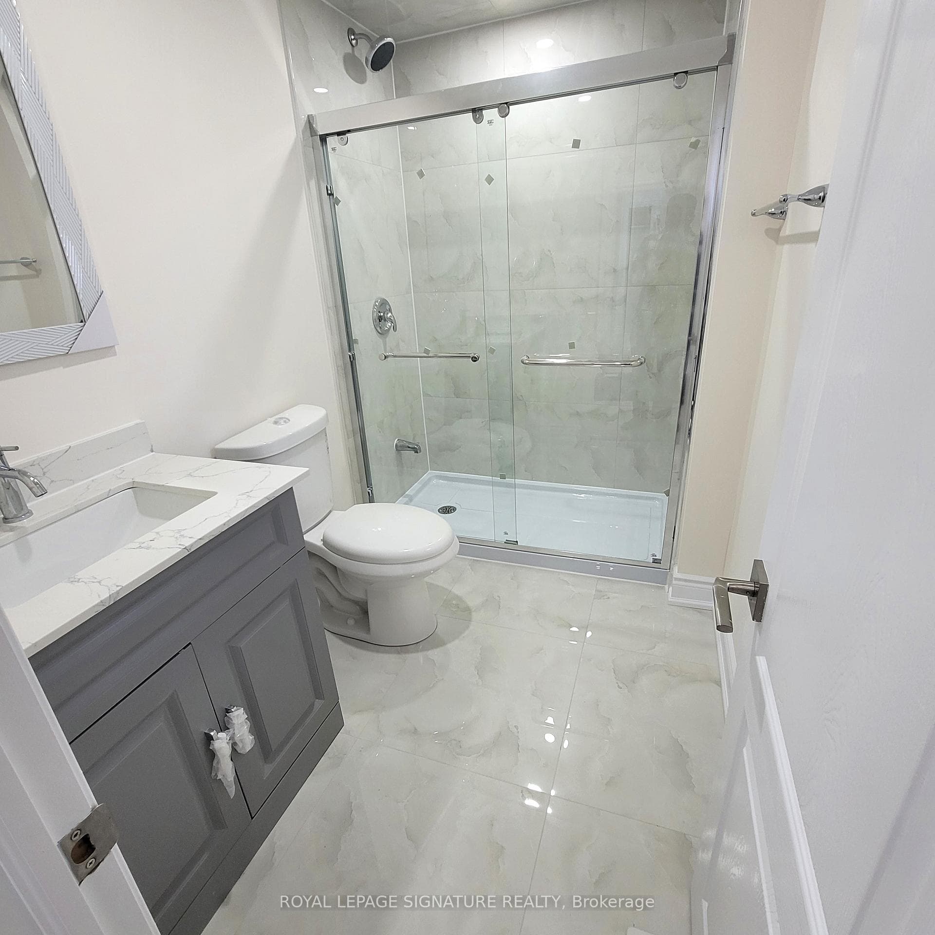 69 Vine Street Unit 3 photo 3