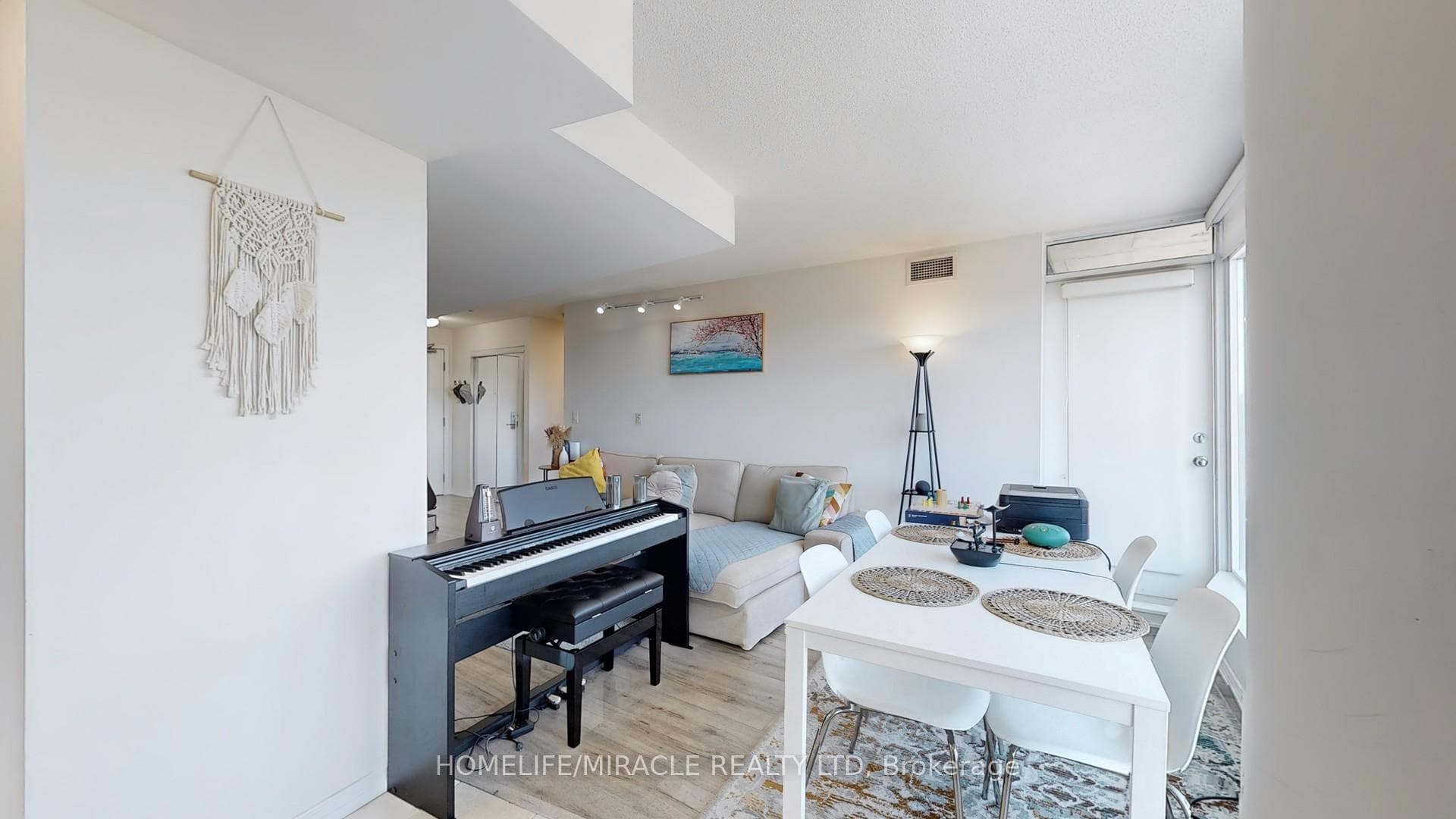 18 Valley Woods Road Unit Ph311 photo 12