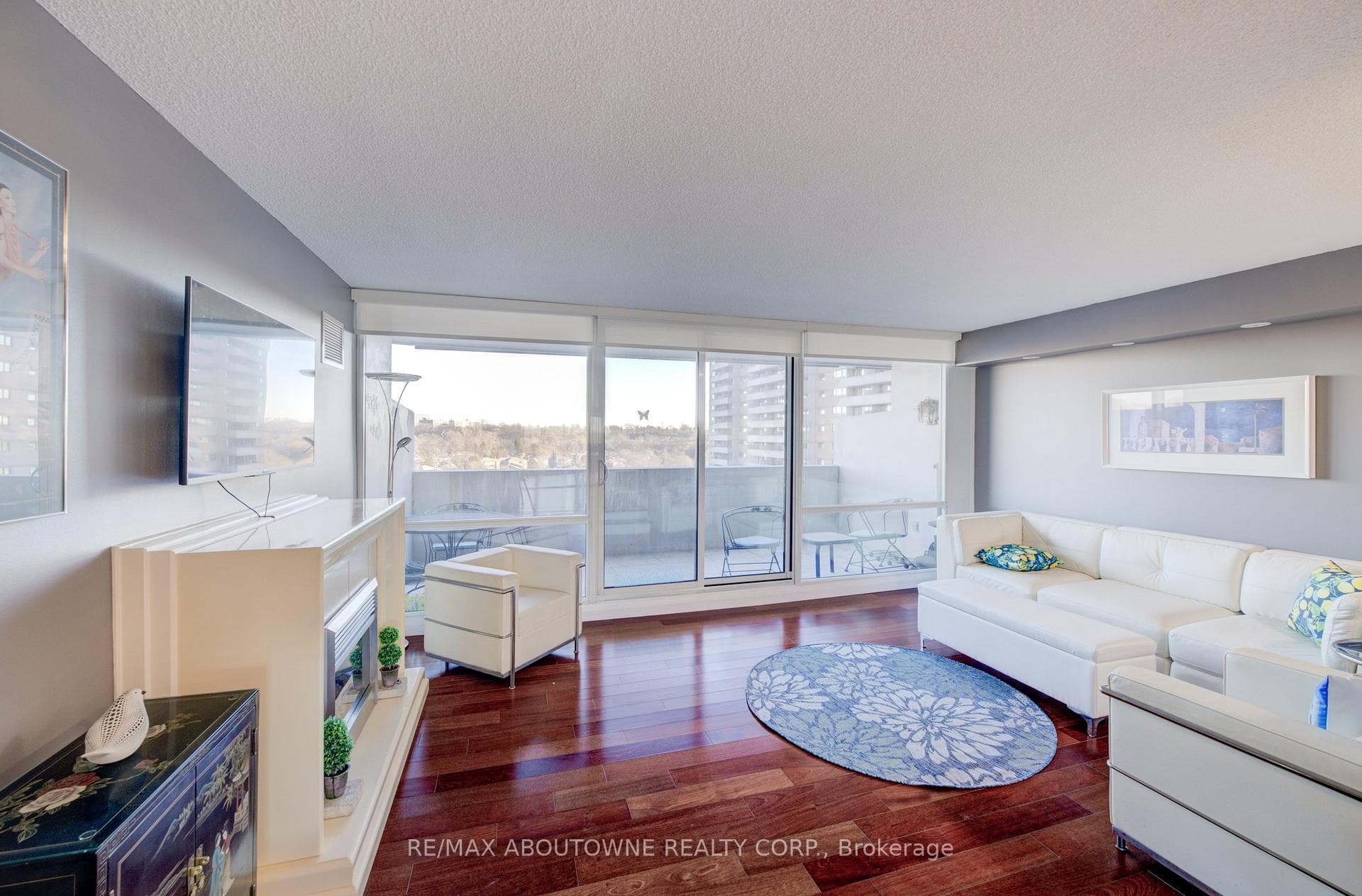 260 Scarlett Road Unit 1006 photo 12
