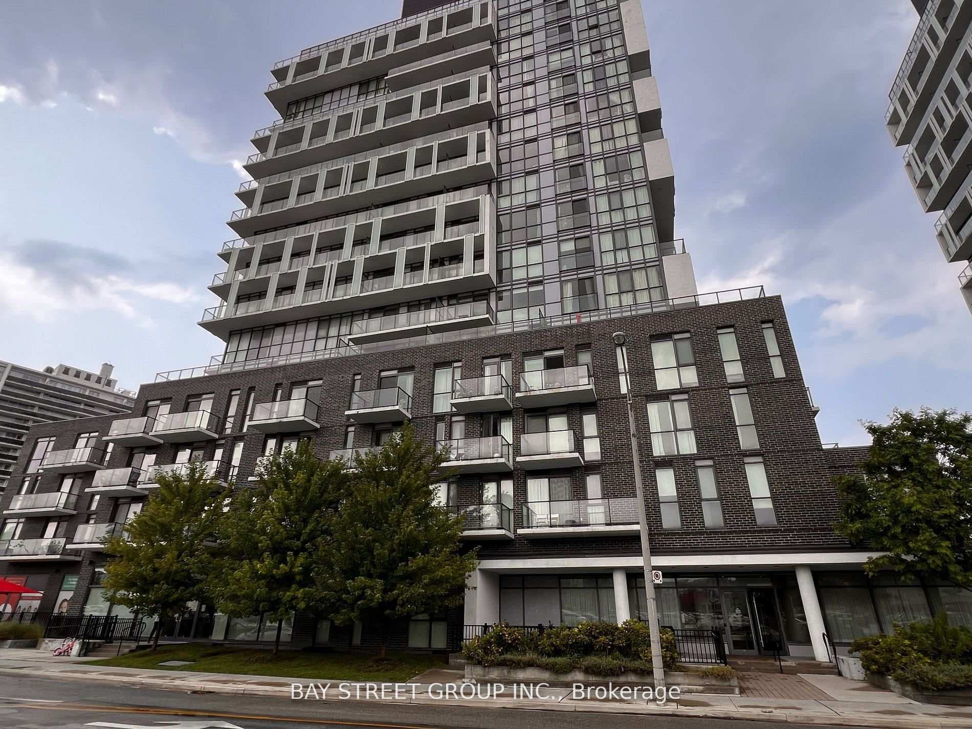 128 Fairview Mall Drive Unit 306 photo 1