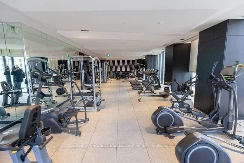 8 Eglinton Avenue Unit 710 photo 13