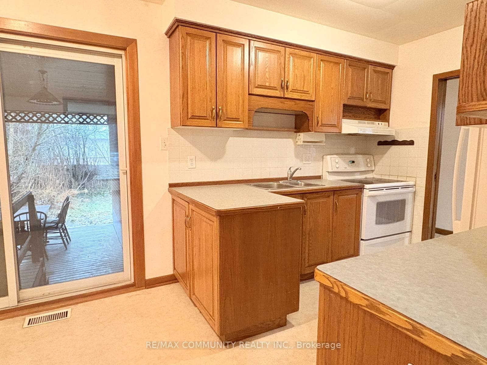 583 Annapolis Avenue Unit Main photo 12