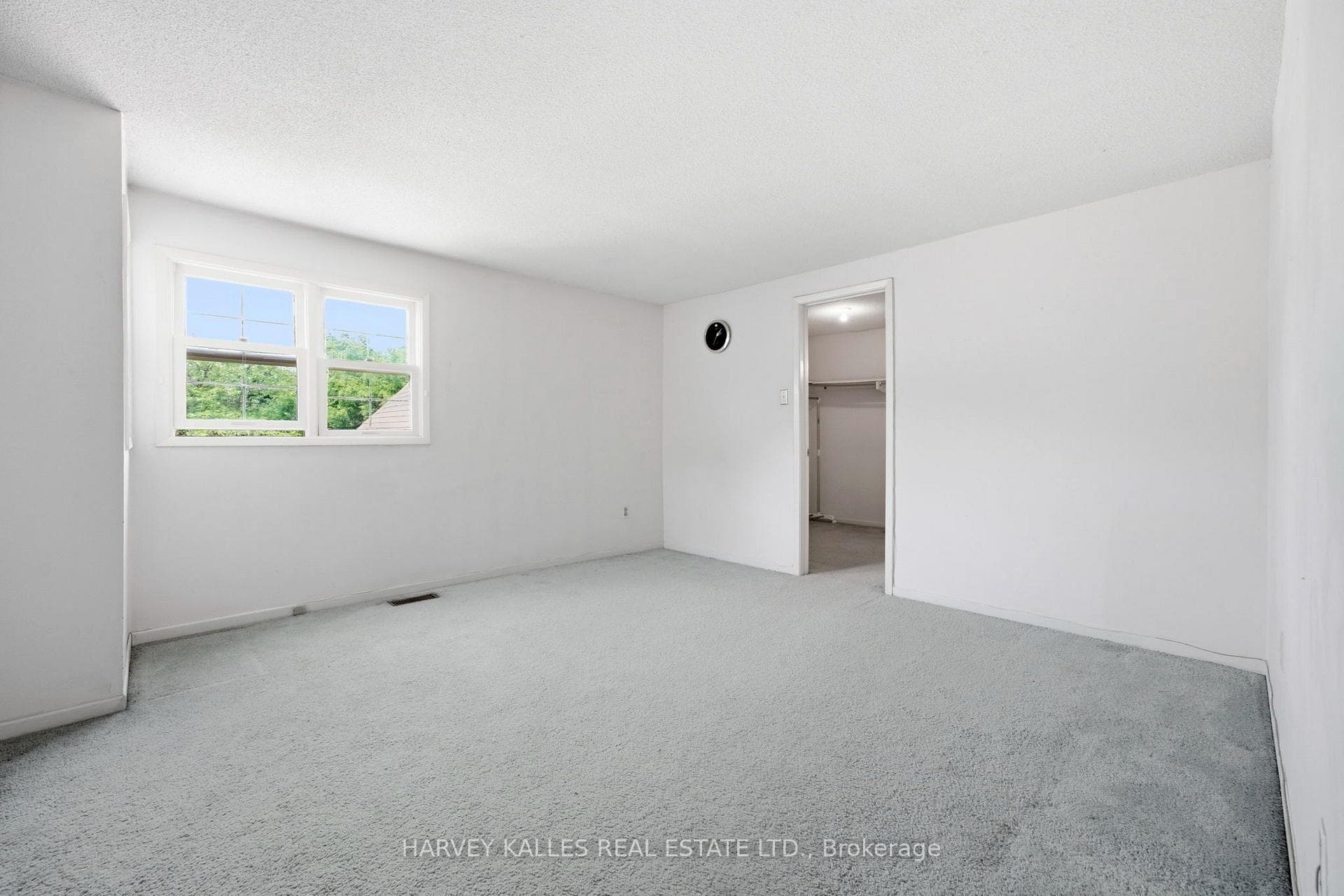 39 Newington Crescent photo 20