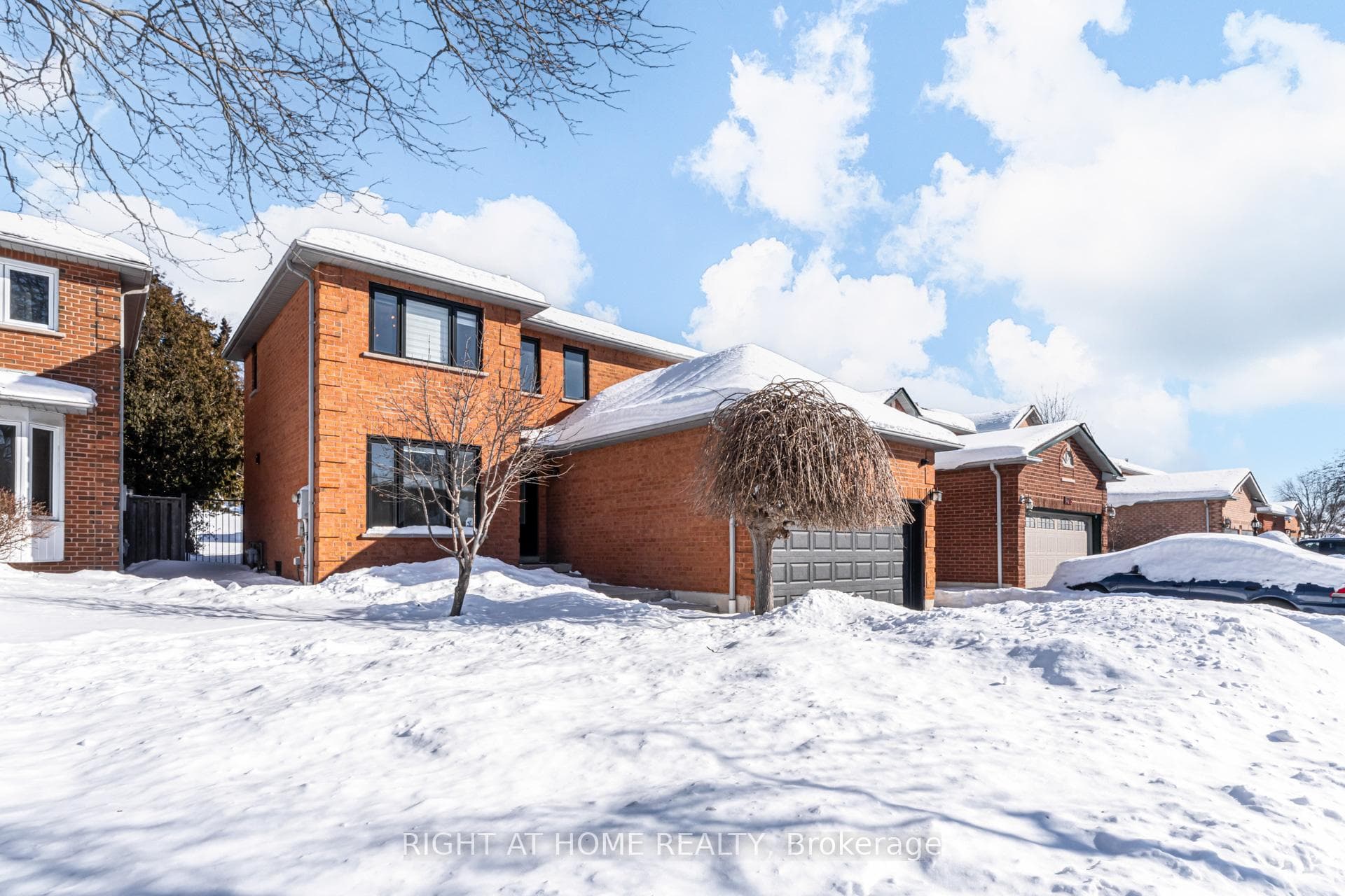 4212 Credit Pointe Drive photo 2