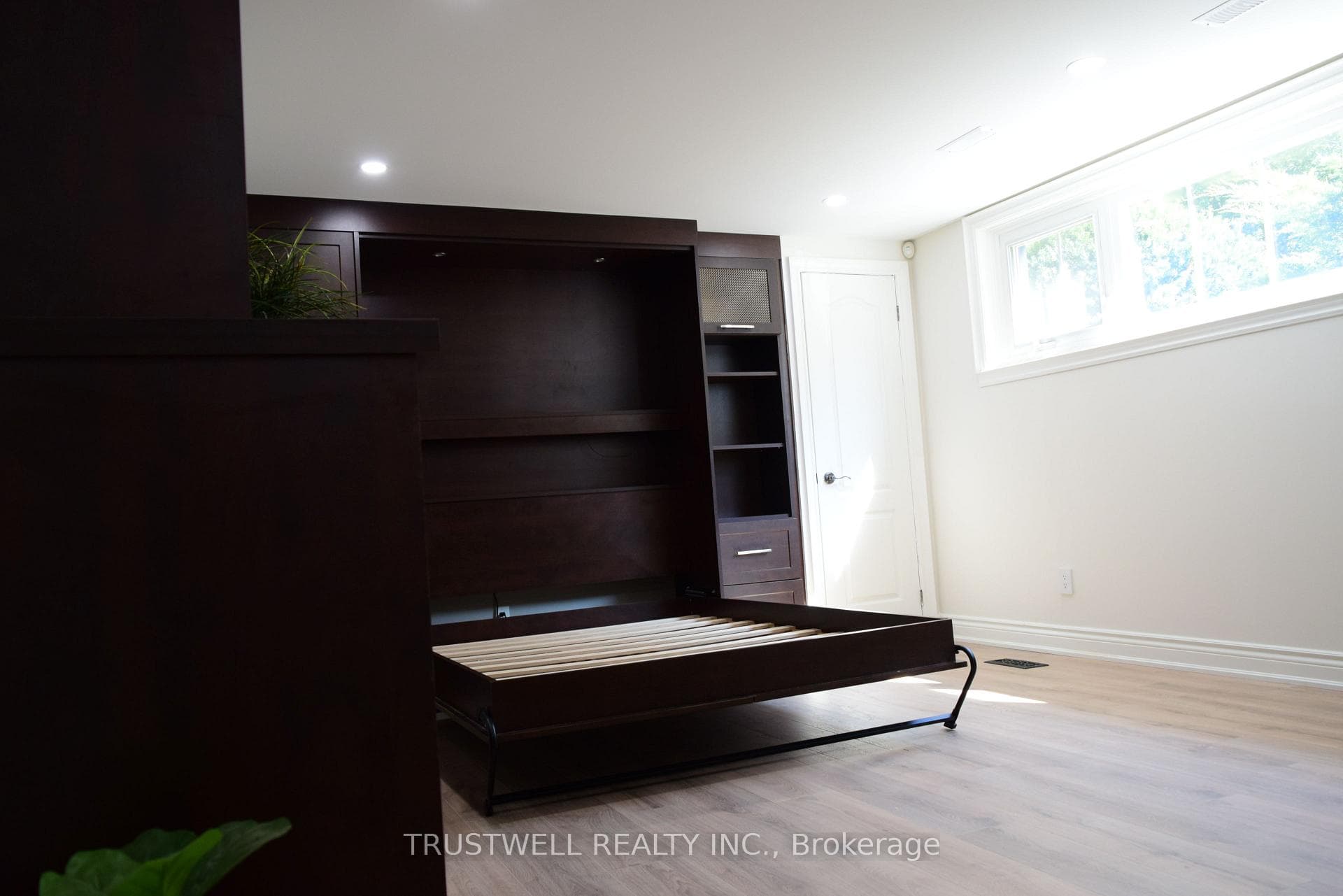 1633 Sunnycove Drive photo 9