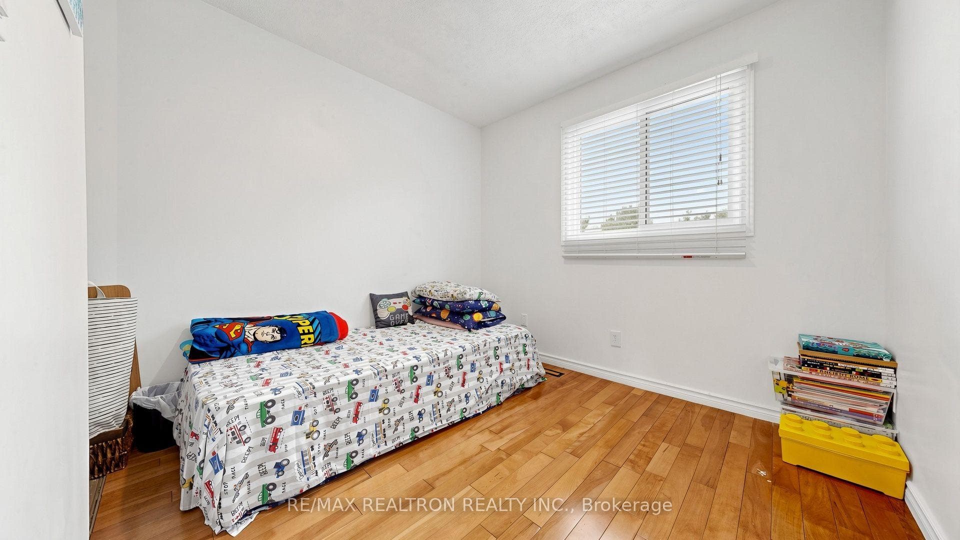 1640 Nichol Avenue Unit 4 photo 29