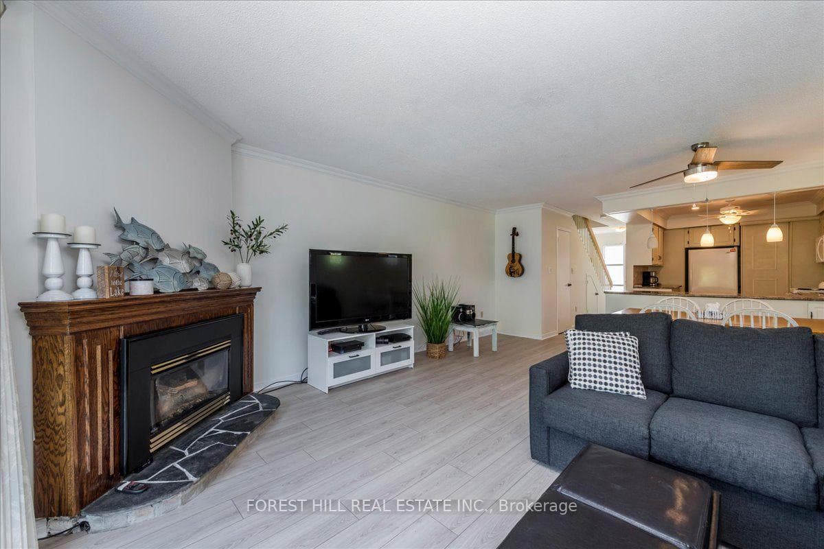 Propane fireplace for those chilly nights.