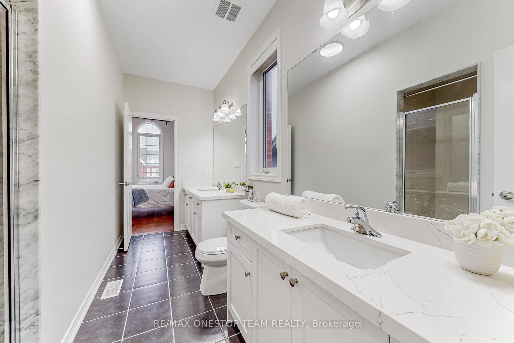 16 Nocturne Avenue photo 35