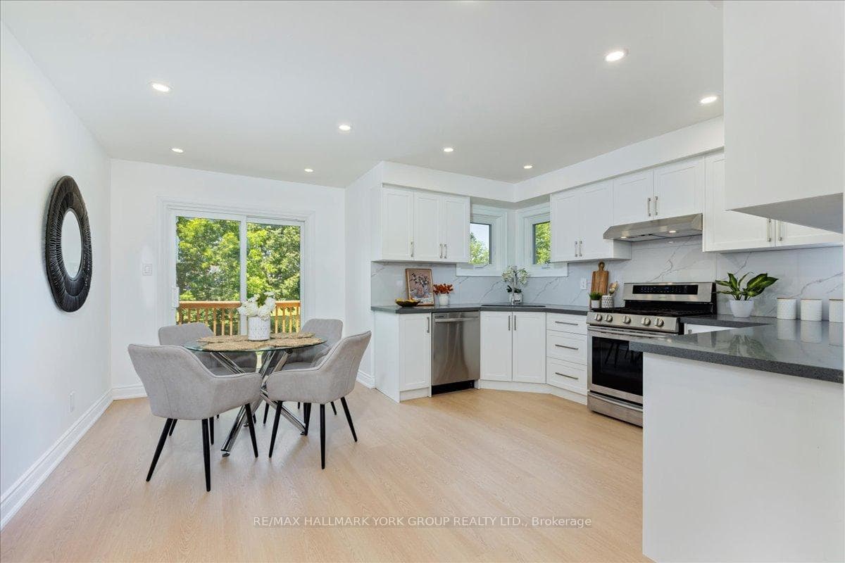 14 Aynsley Place photo 13