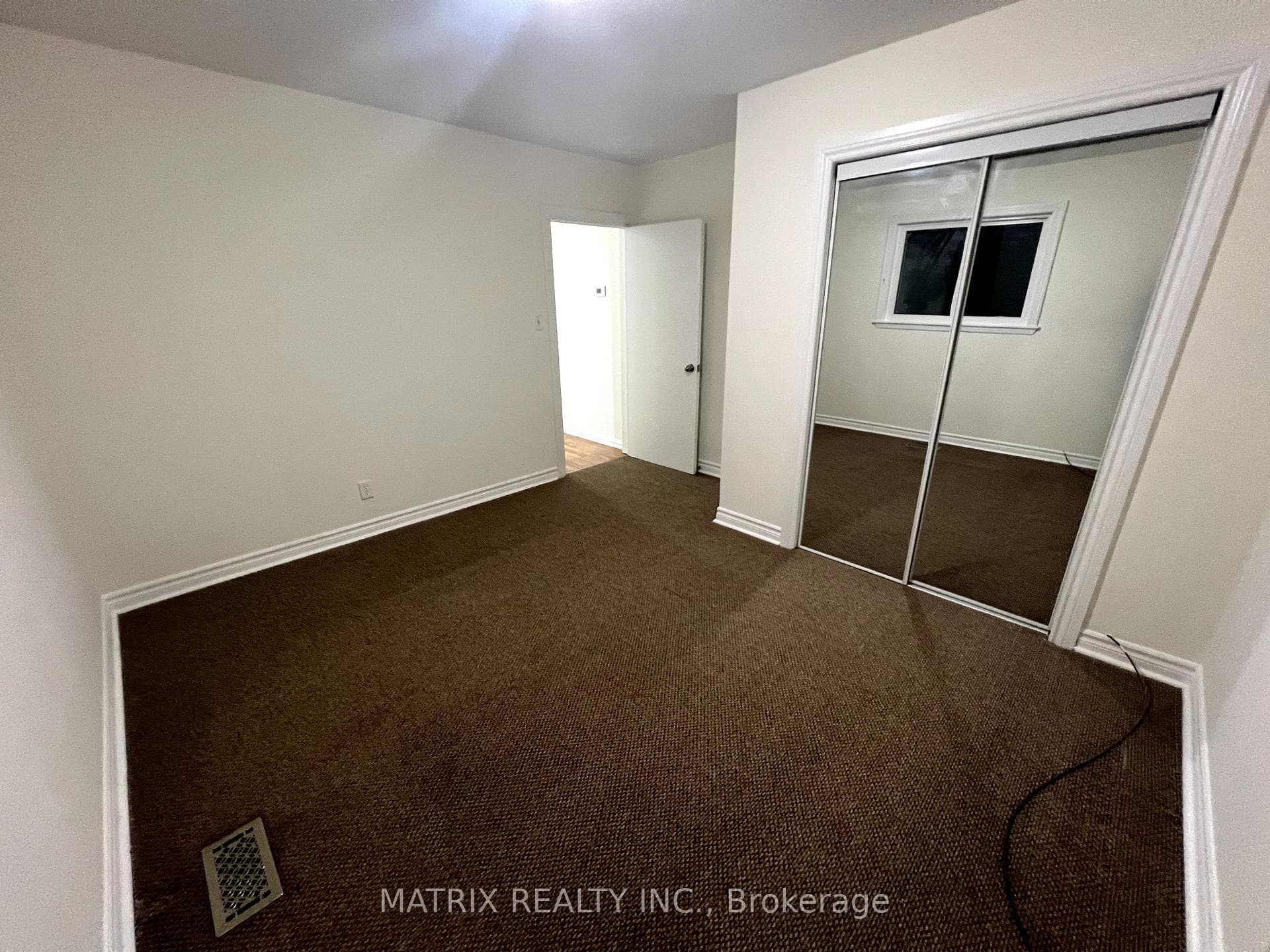 2595 Whites Road Unit Main photo 23