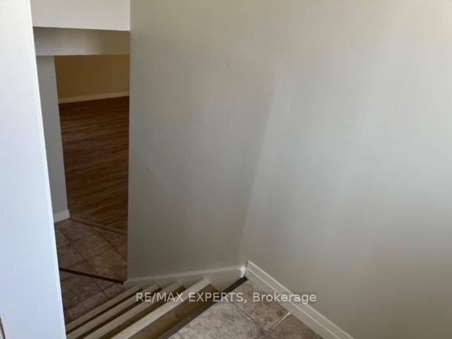 776 Gladstone Drive photo 22