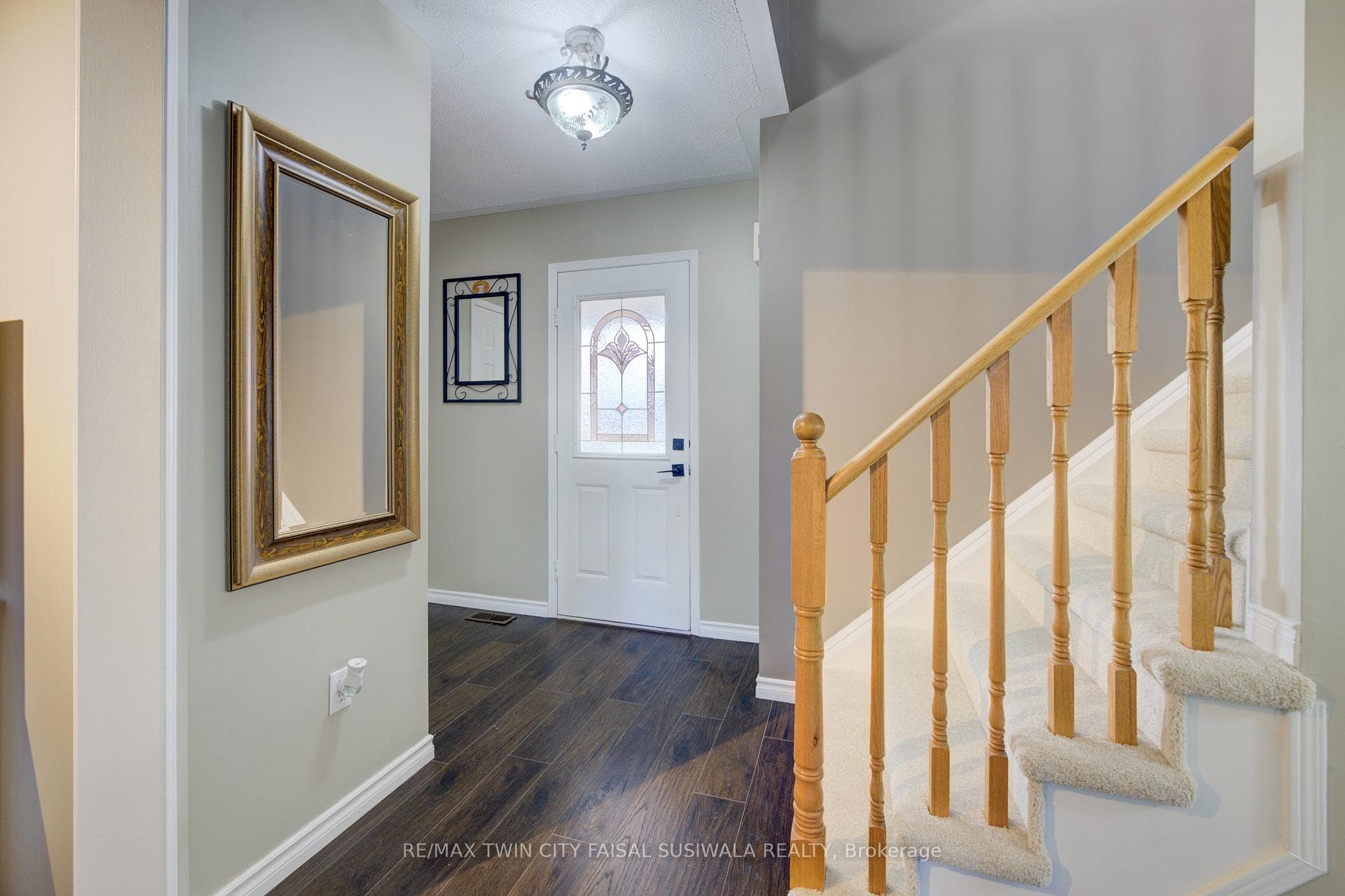 16 Wheatland Drive photo 10