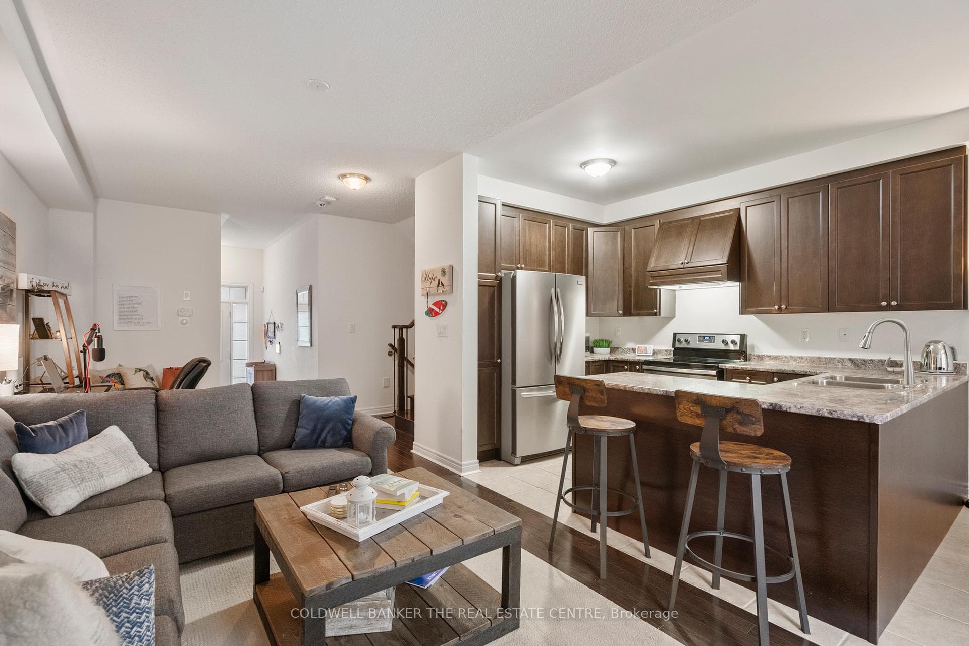 94 McCann Crescent photo 10
