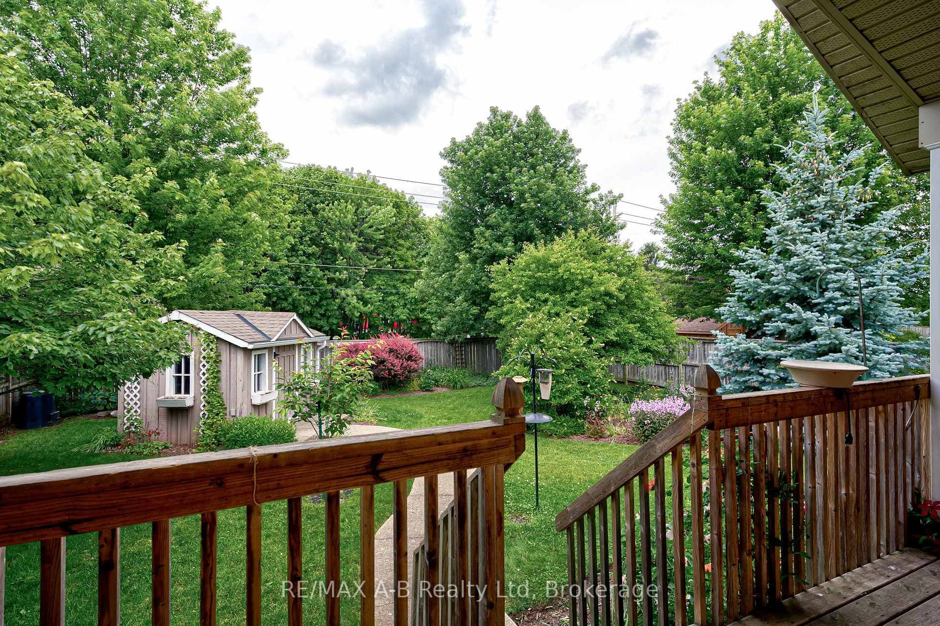 114 Hossie Terrace photo 22