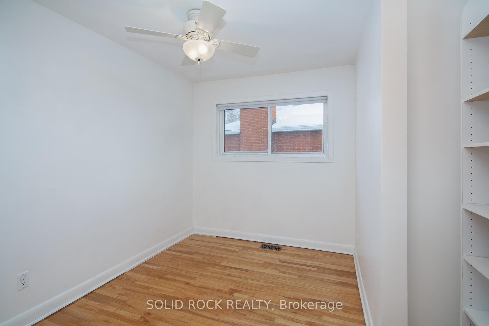 2366 Cheshire Road photo 12
