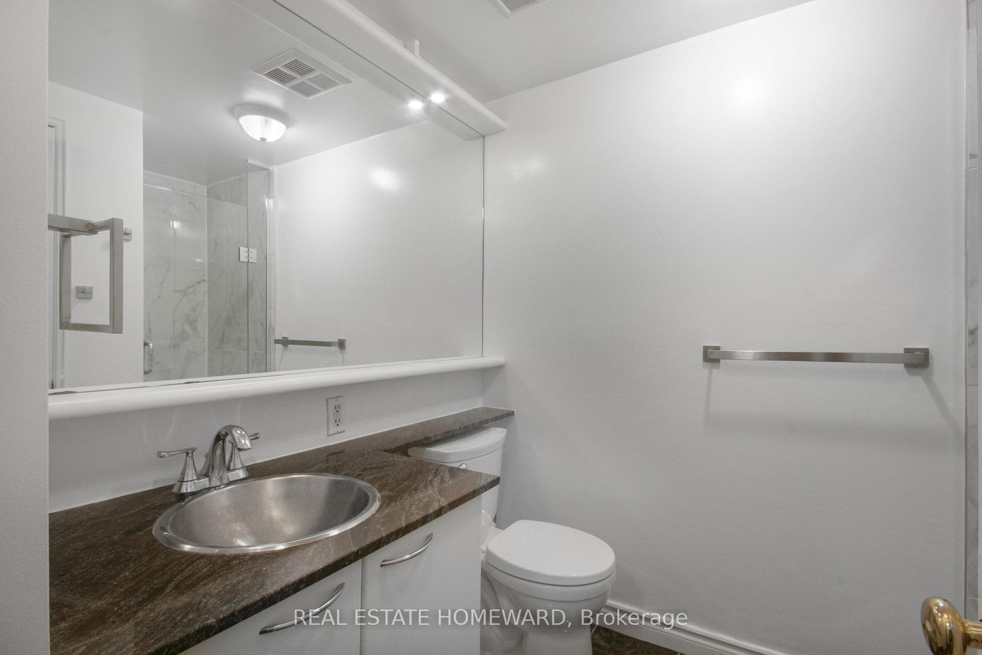 55 Bloor Street Unit 1807 photo 13