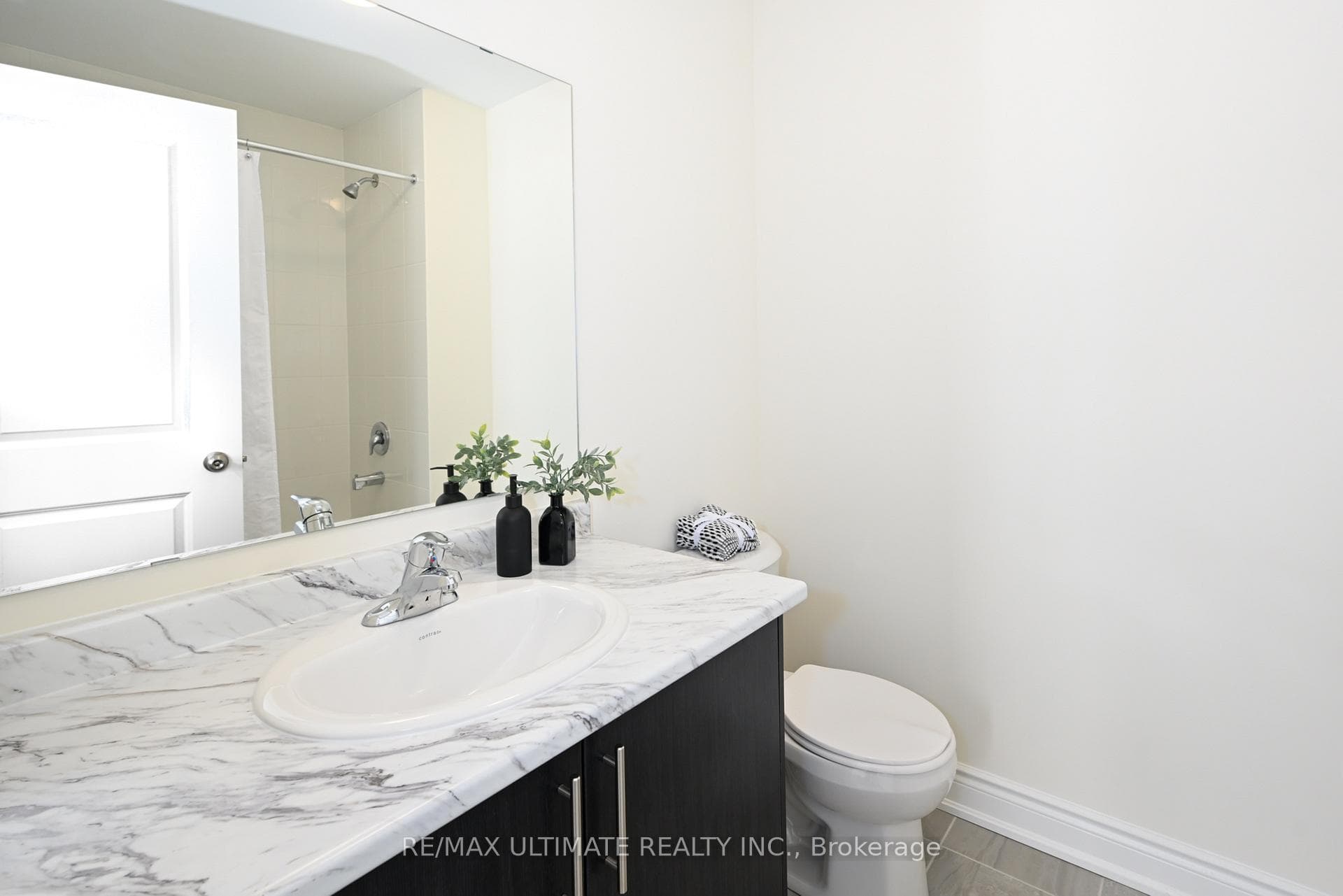 87 Hayrake Street photo 30
