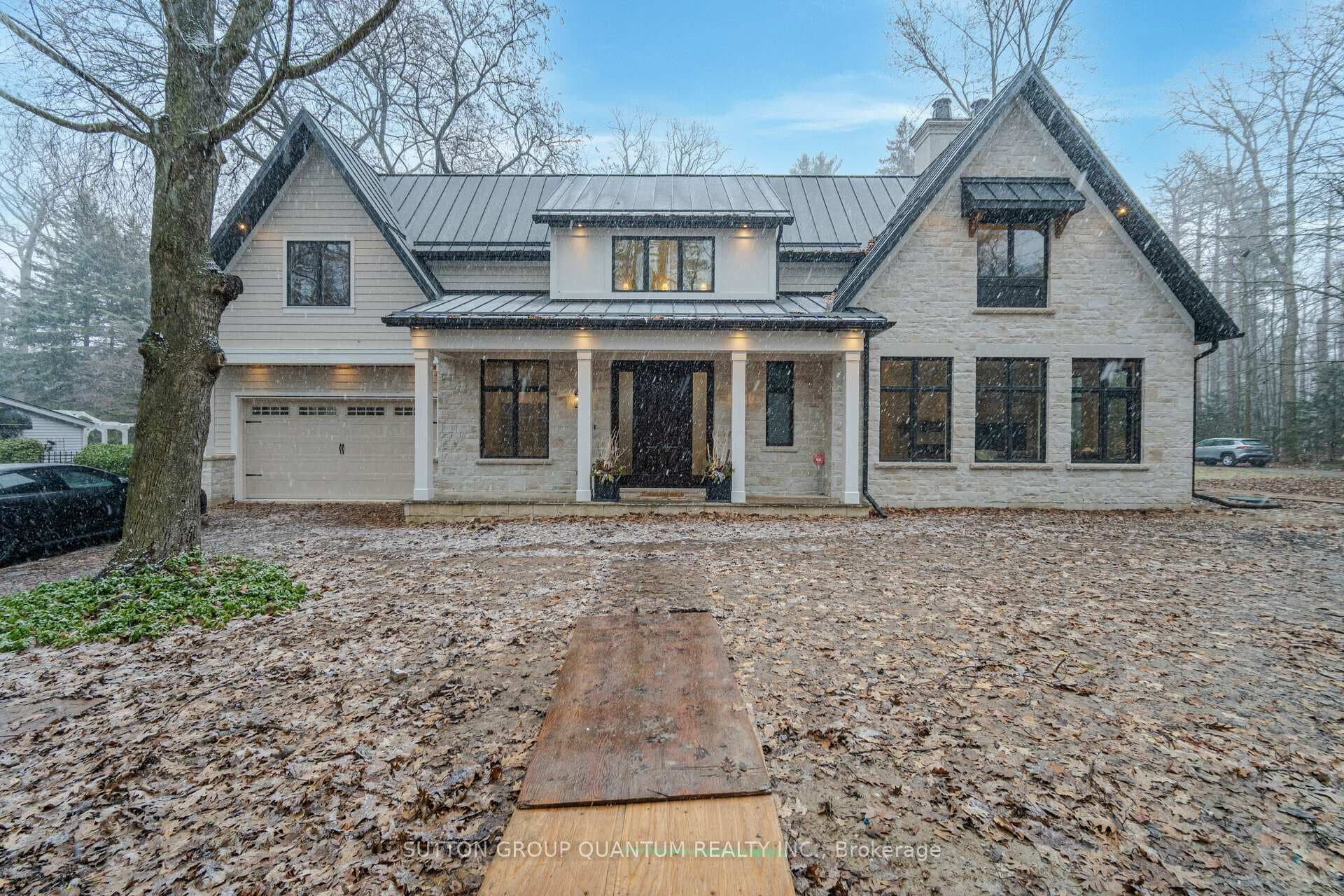 1000 Roper Avenue photo 1