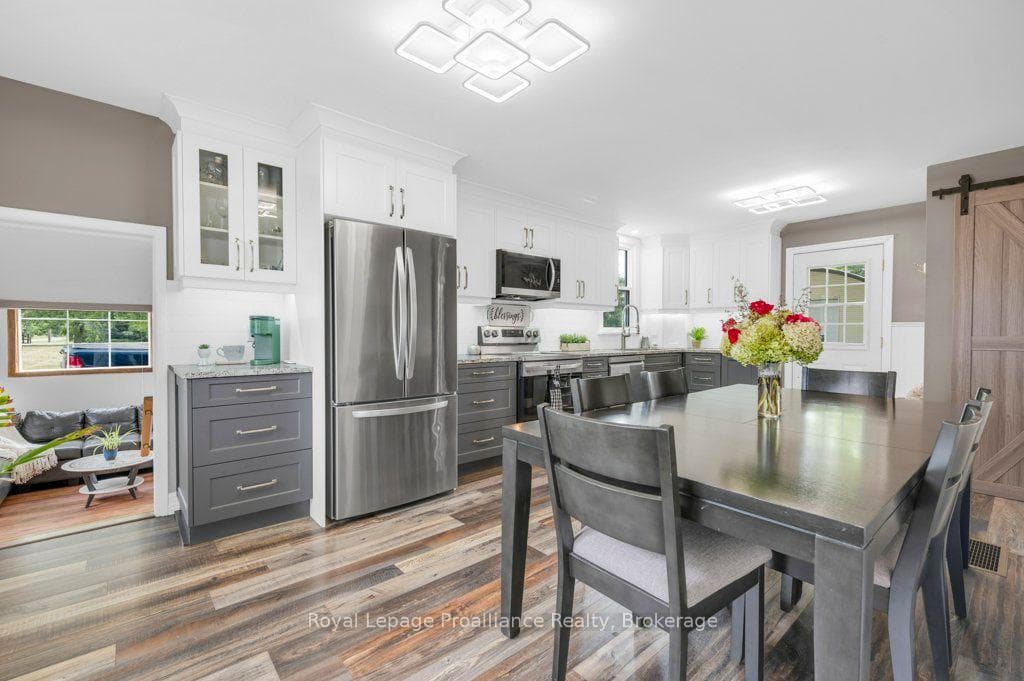 425 Rosebush Road photo 12