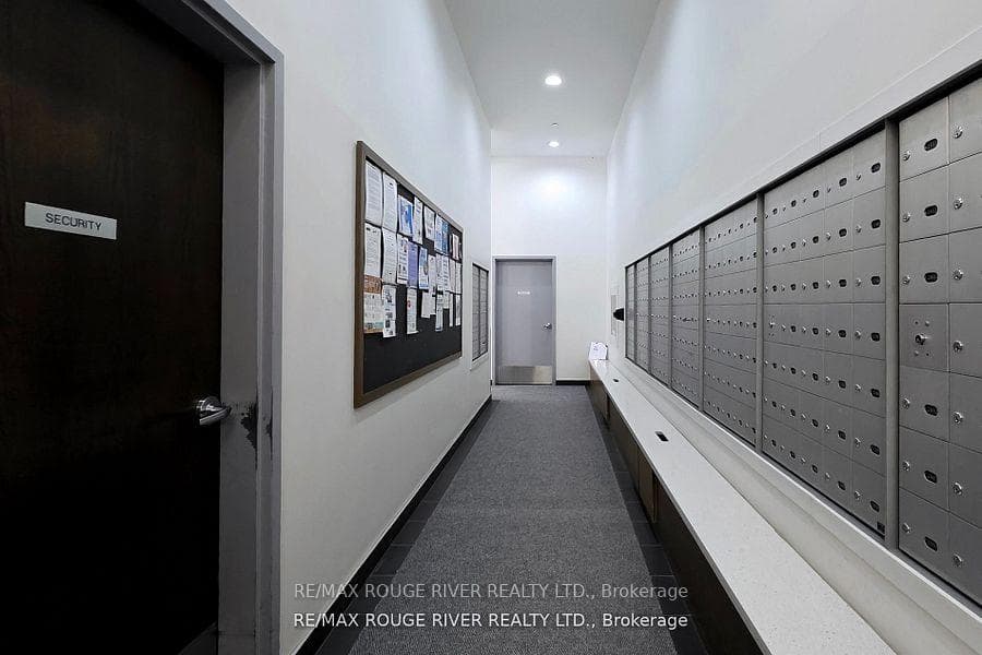 225 Sackville (Lease) Street Unit 908 photo 26