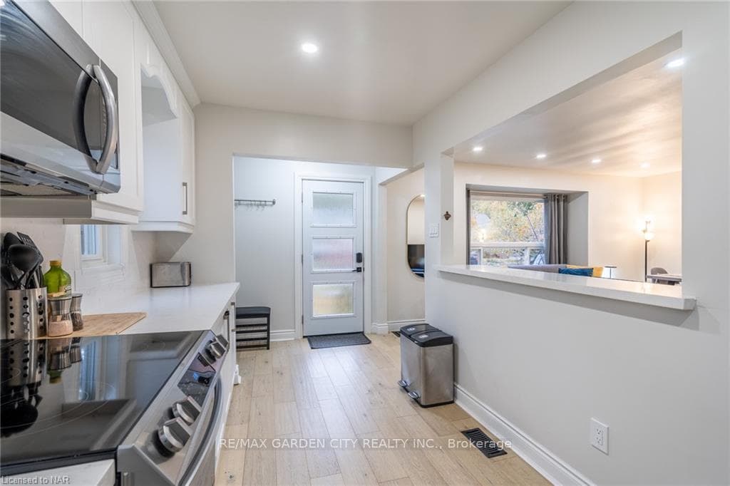 271 Glassco Avenue photo 9