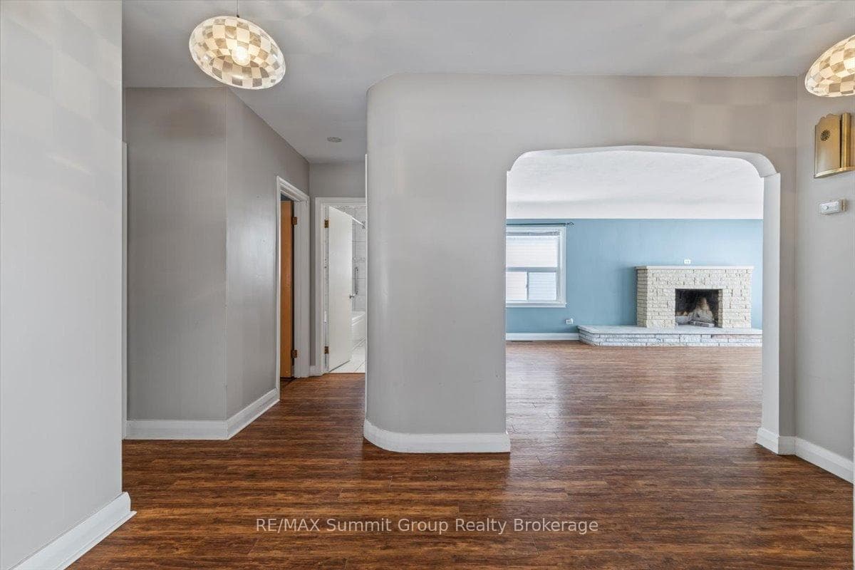 45 Toronto Road photo 7